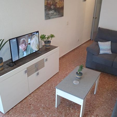 Edificio Gijon Newly Renovated Two-Bedroom Apartment Benidorm Dış mekan fotoğraf