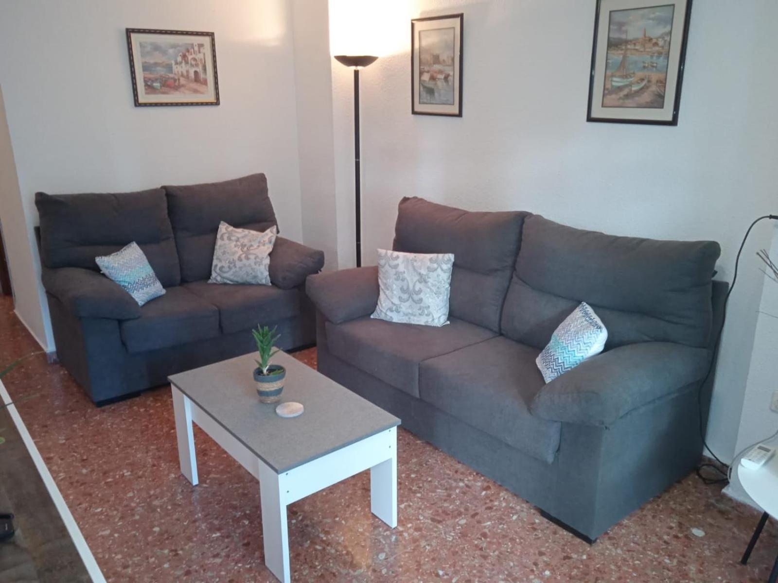 Edificio Gijon Newly Renovated Two-Bedroom Apartment Benidorm Dış mekan fotoğraf